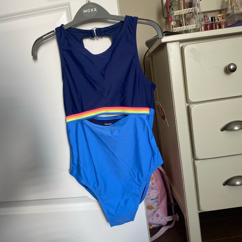 Girls swimsuit NEVER WORN